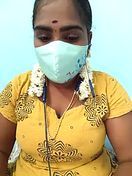 Snapshot of Tamil_riyalini12 chatting on September 19, 2025, 5:11 am Tamil riyalini12 online show from September 19, 2025, 5:11 am