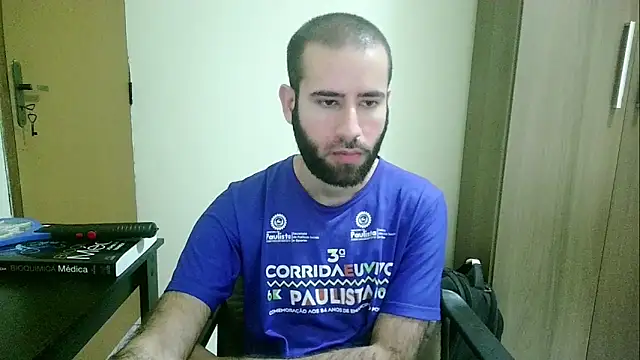 Snapshot of fthrfthr chatting on September 17, 2025, 4:14 am fthrfthr online show from September 17, 2025, 4:14 am