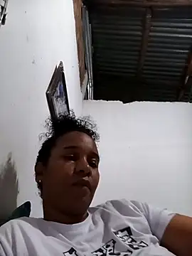 Snapshot of EbonyHorrny chatting on February 28, 2026, 11:48 pm EbonyHorrny online show from February 28, 2026, 11:48 pm