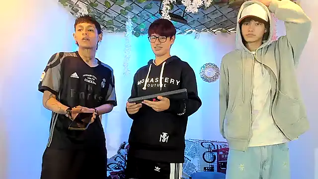 Bastian boyshot77 online show from January 10, 2026, 7:09 pm