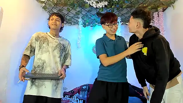 Bastian boyshot77 online show from February 3, 2026, 1:38 pm