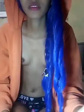 famousfox-69 online show from October 4, 2025, 10:55 pm