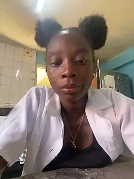 GeileErica online show from November 4, 2025, 7:28 pm