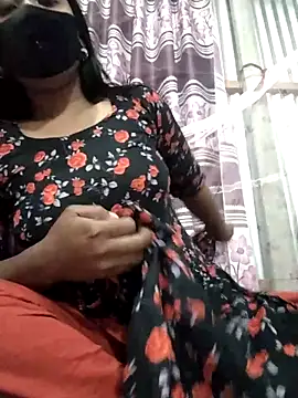 Snapshot of Rubaiya1 chatting on February 2, 2026, 7:35 pm Rubaiya1 online show from February 2, 2026, 7:35 pm