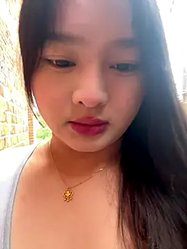 Snapshot of chenyu0308 chatting on September 24, 2025, 5:47 am chenyu0308 online show from September 24, 2025, 5:47 am