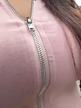 Snapshot of chenyu0308 chatting on September 23, 2025, 6:31 am chenyu0308 online show from September 23, 2025, 6:31 am