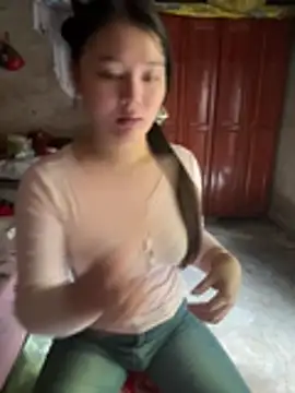 chenyu0308 online show from May 20, 2026, 8:11 am