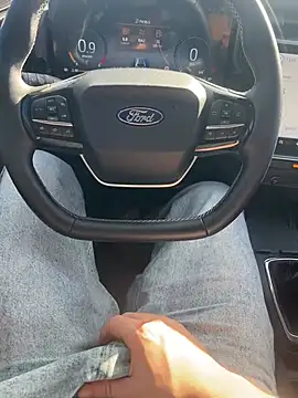 Snapshot of cihan_4141 chatting on February 15, 2026, 12:37 pm cihan 4141 online show from February 15, 2026, 12:37 pm