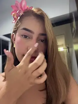 sara calderon online show from November 15, 2025, 1:26 pm