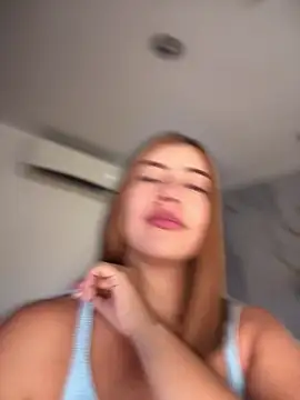 Snapshot of sara_calderon chatting on January 18, 2026, 1:25 pm sara calderon online show from January 18, 2026, 1:25 pm