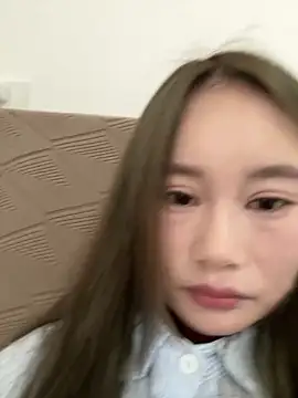 uulove521 online show from October 25, 2025, 3:17 am