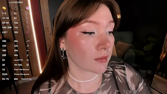 Snapshot of Ash_Hasmy chatting on October 8, 2025, 12:07 pm Ash Hasmy online show from October 8, 2025, 12:07 pm