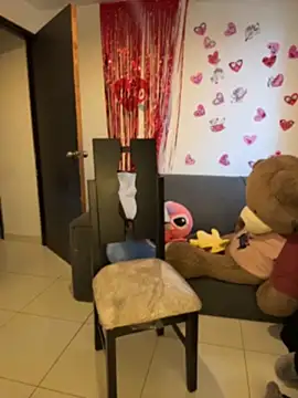 indialatin online show from April 13, 2026, 10:58 pm