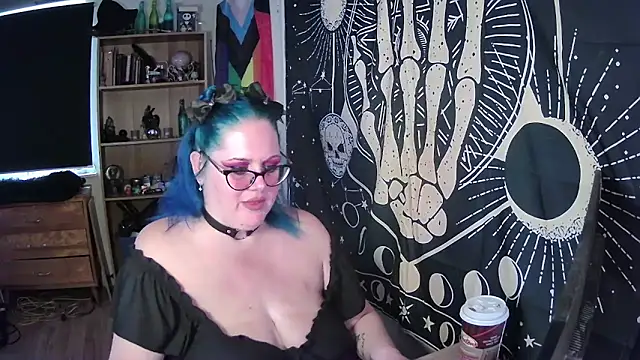 Snapshot of Kinky_Witch chatting on September 26, 2025, 3:41 pm Kinky Witch online show from September 26, 2025, 3:41 pm