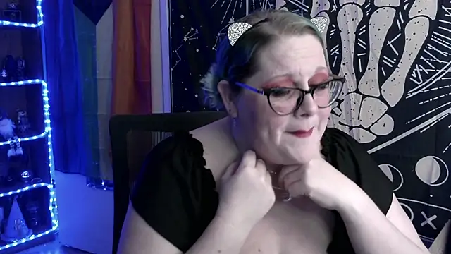 Kinky Witch online show from January 9, 2026, 2:18 am