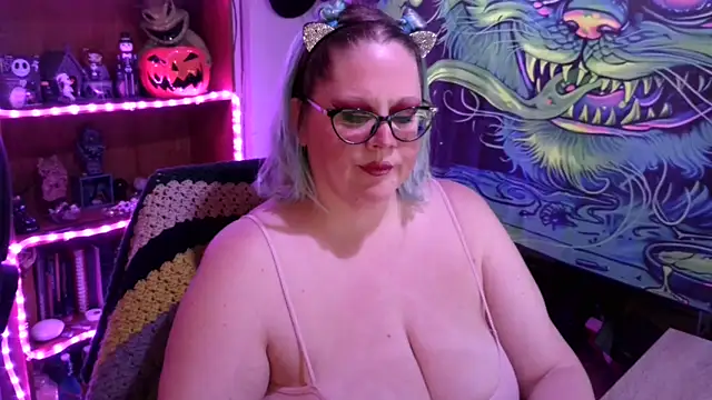 Kinky Witch online show from February 9, 2026, 4:38 pm