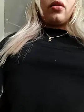 Belinda-Naughty online show from October 18, 2025, 1:24 pm