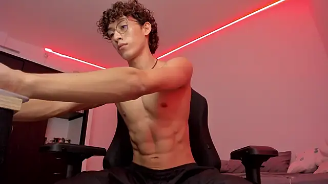 velvet skyn online show from October 7, 2025, 4:13 am