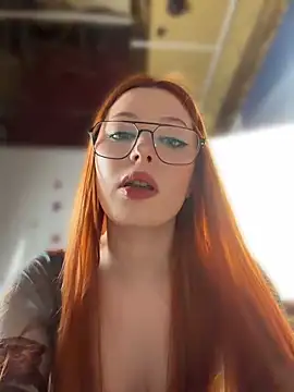 Snapshot of Dari_Toy_ chatting on May 13, 2026, 12:45 pm Dari Toy online show from May 13, 2026, 12:45 pm