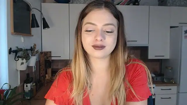 Snapshot of BuffyxLUST chatting on December 2, 2025, 8:16 am BuffyxLUST online show from December 2, 2025, 8:16 am