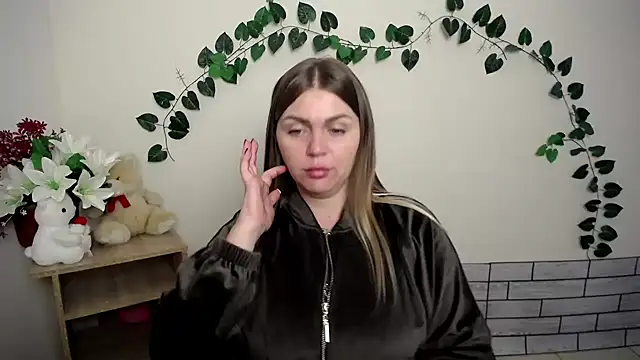 Snapshot of Magic_Katarina_ chatting on September 25, 2025, 7:14 am Magic Katarina  online show from September 25, 2025, 7:14 am