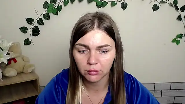 Snapshot of Magic_Katarina_ chatting on October 8, 2025, 7:32 am Magic Katarina  online show from October 8, 2025, 7:32 am