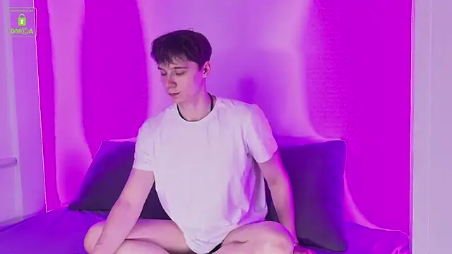 Snapshot of AnthonyHall chatting on September 26, 2025, 10:22 am AnthonyHall online show from September 26, 2025, 10:22 am