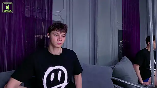 Snapshot of AnthonyHall chatting on September 25, 2025, 10:21 am AnthonyHall online show from September 25, 2025, 10:21 am