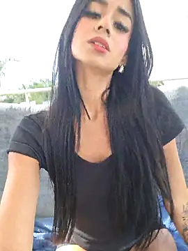 Juliana Xander online show from January 14, 2026, 1:26 pm