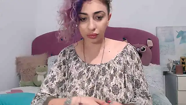 AAARUNY online show from November 1, 2025, 11:26 am