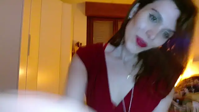 Snapshot of refem9 chatting on October 25, 2025, 5:24 pm refem9 online show from October 25, 2025, 5:24 pm