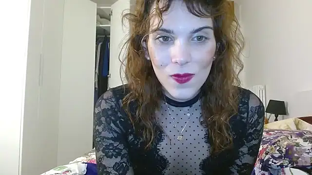 Snapshot of refem9 chatting on September 30, 2025, 4:02 pm refem9 online show from September 30, 2025, 4:02 pm