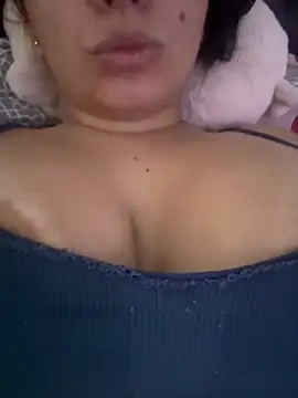 Snapshot of Azahara_Arabic chatting on February 4, 2026, 3:18 pm Azahara Arabic online show from February 4, 2026, 3:18 pm