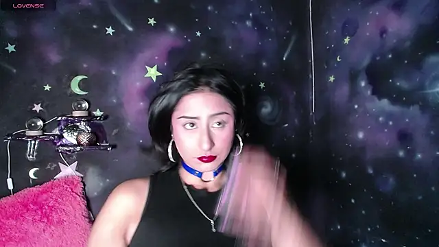 Snapshot of CristaldelLeon_s chatting on September 17, 2025, 7:27 pm CristaldelLeon s online show from September 17, 2025, 7:27 pm