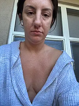 sweetsirenn online show from March 14, 2026, 1:50 pm