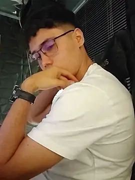 jacobs shelby online show from November 18, 2025, 3:26 pm