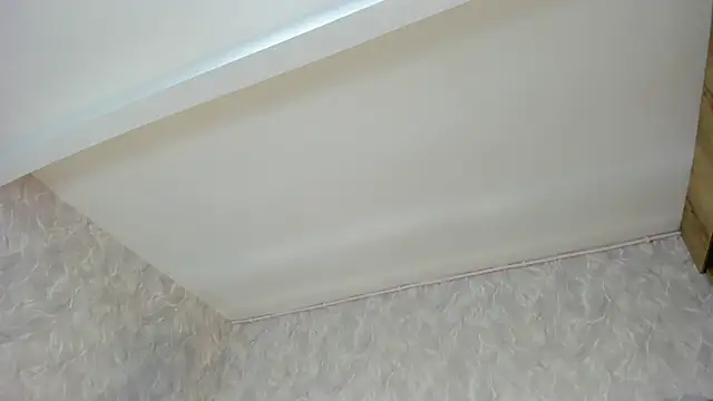 VICTORIAGRAYS online show from October 30, 2025, 11:19 am