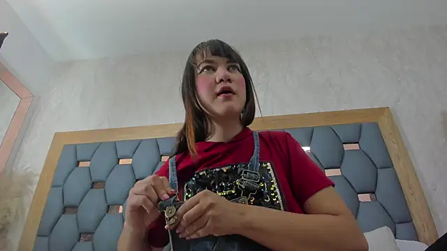 Snapshot of juliette_pretty_ chatting on September 22, 2025, 11:49 am juliette pretty  online show from September 22, 2025, 11:49 am