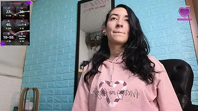 SALOME KORLAND online show from September 22, 2025, 11:38 am