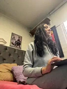 SALOME KORLAND online show from October 15, 2025, 7:22 pm