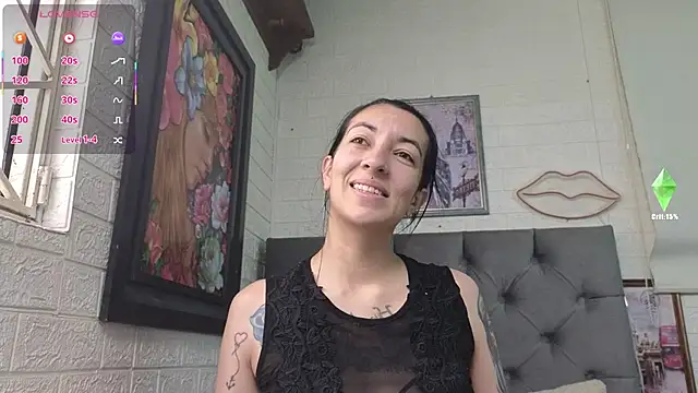 SALOME KORLAND online show from October 5, 2025, 4:42 pm