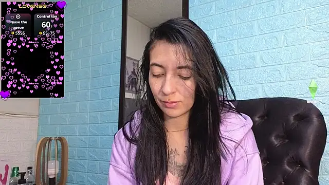 SALOME KORLAND online show from September 29, 2025, 12:11 pm