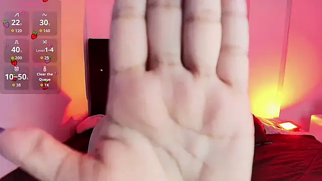 ashlycarteer online show from December 14, 2025, 7:19 pm