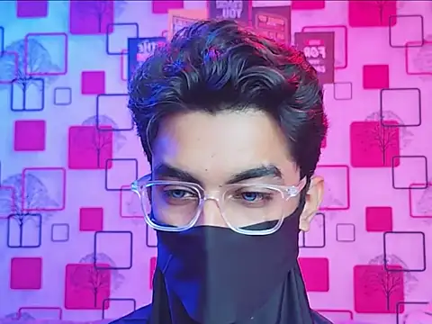 ChiseledCharm online show from October 9, 2025, 7:14 pm