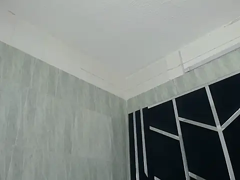 Snapshot of chaniesmith69x chatting on September 15, 2025, 4:35 am chaniesmith69x online show from September 15, 2025, 4:35 am