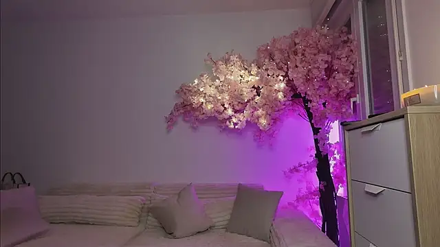 Snapshot of Luna_Doll@xh chatting on September 28, 2025, 6:15 pm Luna Dollxh online show from September 28, 2025, 6:15 pm