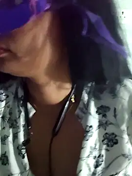 Snapshot of sesiteluguammayi chatting on October 9, 2025, 2:06 pm sesiteluguammayi online show from October 9, 2025, 2:06 pm