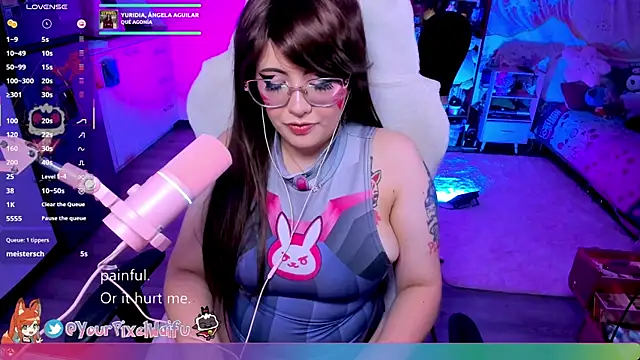 AlyssaRomanova online show from September 29, 2025, 2:29 am