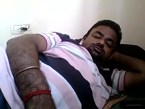 Snapshot of sree4143 chatting on October 7, 2025, 4:46 am sree4143 online show from October 7, 2025, 4:46 am