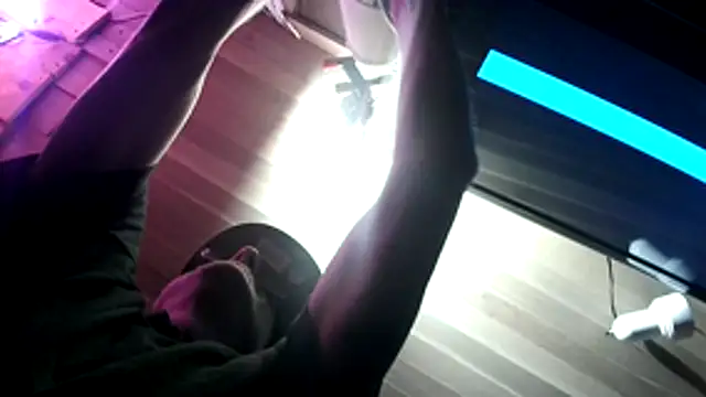 David1982qq online show from October 8, 2025, 2:51 pm